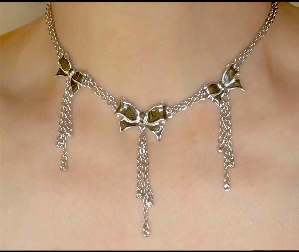 Collar gargantilla Agent Provocateur 3 lazos Foto 2 de 4