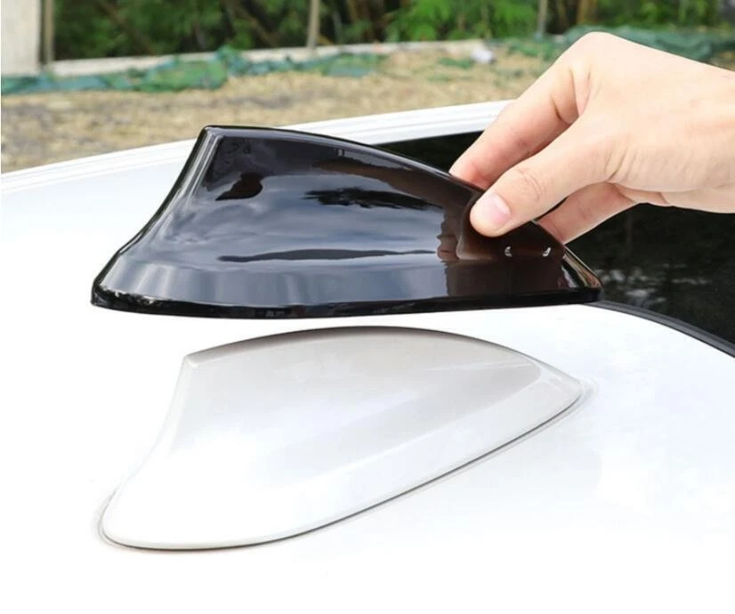ABS Gloss Black Shark Fin Antenna Aerial Cover Trim For BMW 4 Series 2015-2020 - Image 4 of 4