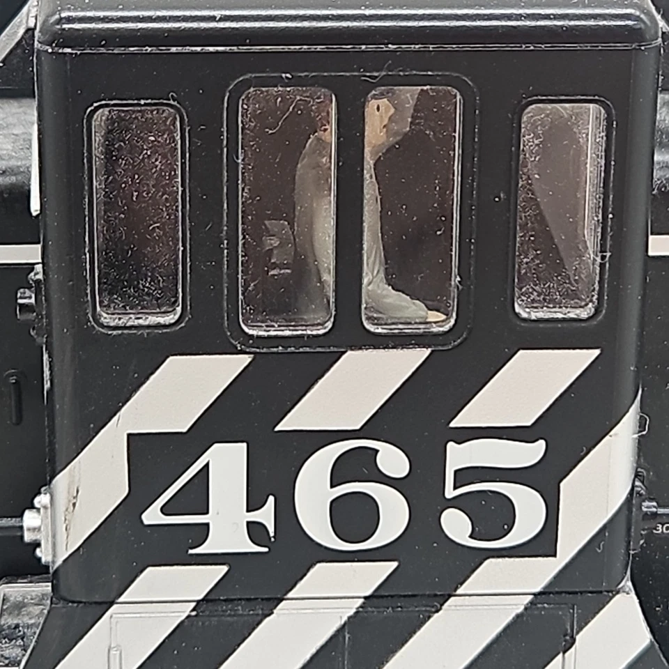 Williams O Santa Fe #465 44 Ton Scale Locomotive w/ True Blast Plus 23102 - Image 3 of 4