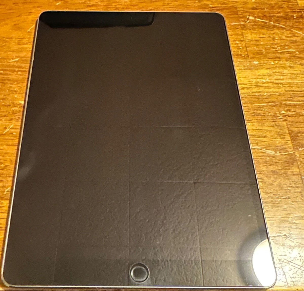 Apple iPad Pro 10.5-inch Tablet (A1701) Wi-Fi Only - 256GB Apple iPad Pro 10.5-inch Tablet (A1701) Wi-Fi Only - 256GB