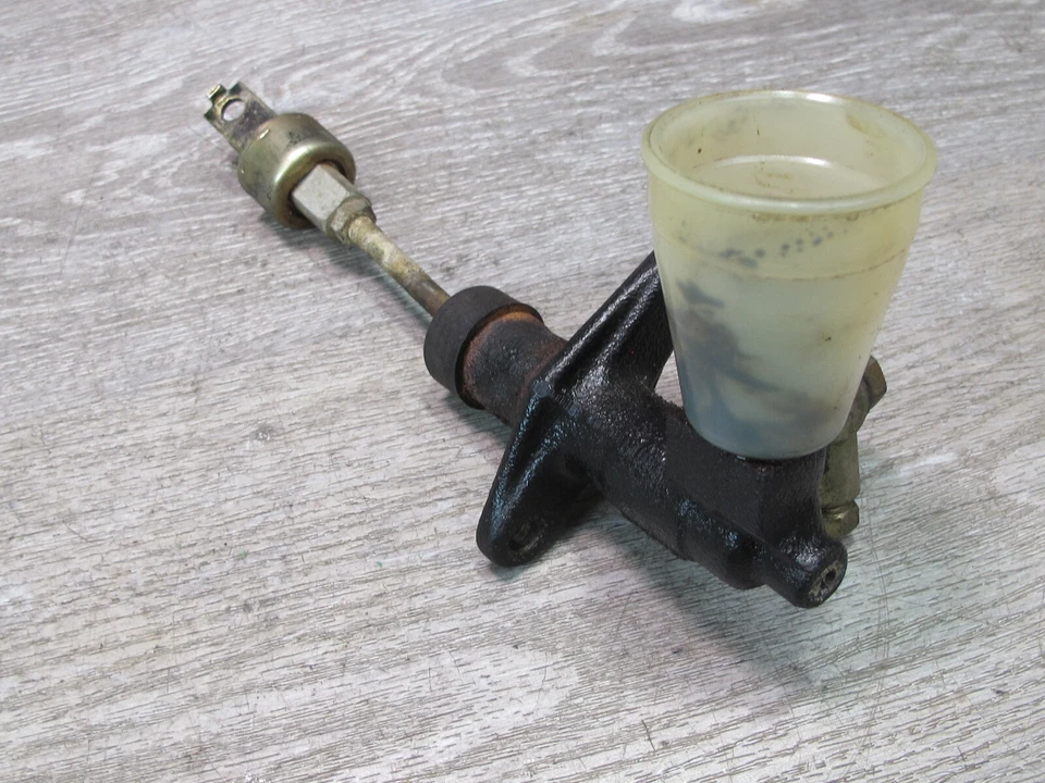 85-89 TOYOTA MR2 AW15 M/T EMBRAGUE CILINDRO MAESTRO OEM Foto 4 de 4