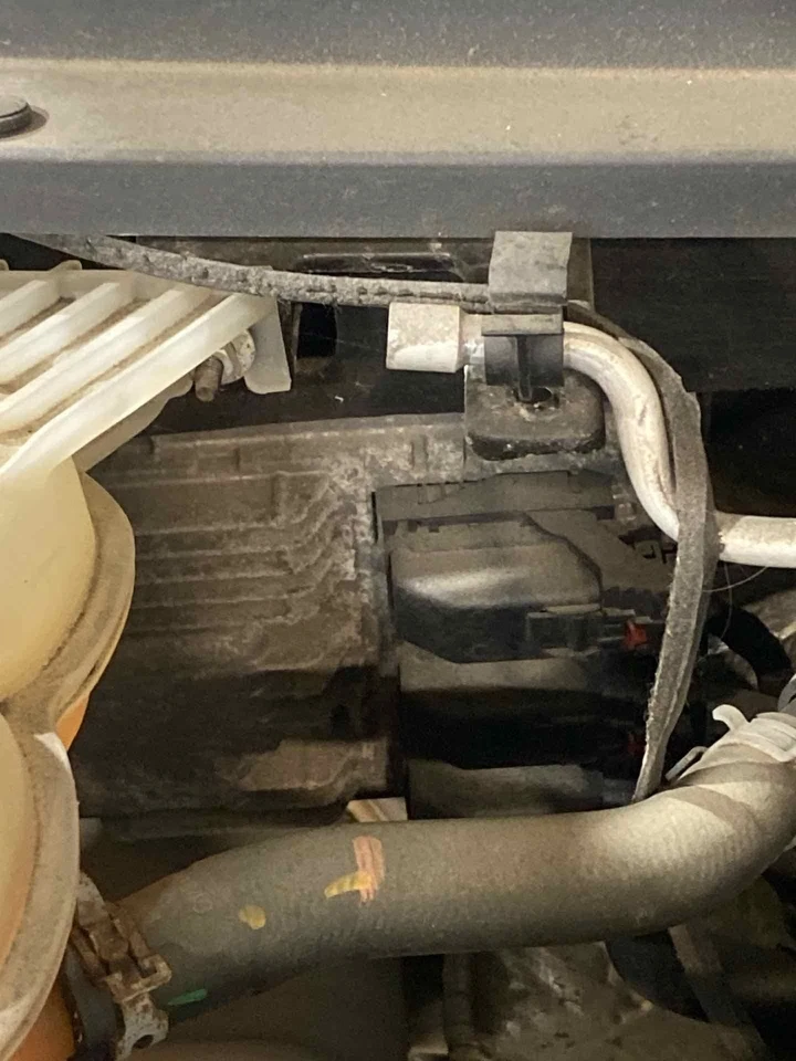 Б/у модуль управления двигателем (ECM) подходит: 2015 Chevrolet Colorado Electronic Contro - Изображение 4 из 4