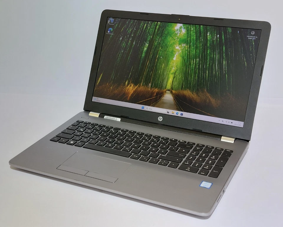 Hp 250 G6 15,6 Zoll FHD Core i3 7th Gen 8GB DDR4 128GB M2 Win 11 - Bild 3 von 4