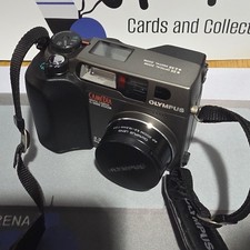 Olympus CAMEDIA C-3000 Zoom 3.3MP Digital Camera