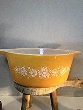 Vintage Pyrex 475 Butterfly Gold Casserole Dish No Lid