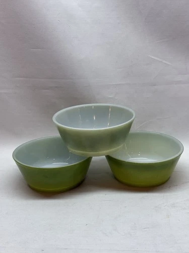 Vintage Set Of 3 Anchor Hocking Fire King Avocado Green Cereal Bowls 5"