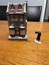 Harry Potter Snowy Village Borgin & Burkes W/ Draco Malfoy Hawthorne Village