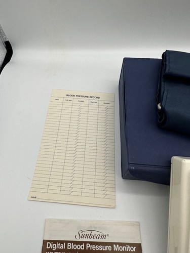 Sunbeam Digital Blood Pressure Monitor Model 7620 - Tested - Picture 5 of 8