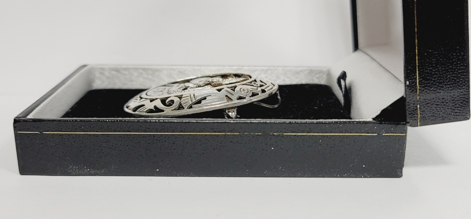 Estate Vintage Sterling Peruvian Flute Player Llama Brooch Pin Pendant Hand Made