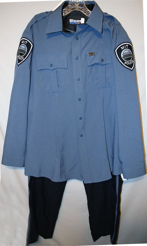 -PATRIOT'S DAY-BOSTON MARATHON BOMBING Movie Screen-Used MIT Police Prop Costume