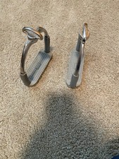 MDC Stirrups.  Excellent condition.