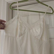 Vintage Vanity Fair Ivory Full Slip Nylon Lace Trim USA Made Size 42 Bridal