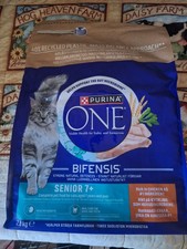Purina One Senior 7+ Chicken & Whole Grain Cat Dry Food 2.8kg. 9.26 per kilo