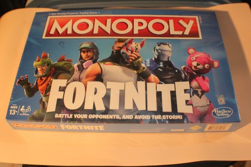 MONOPOLY FORTNITE VERSION NEU SEALED BY HASBRO 2018 BLUE VERSION