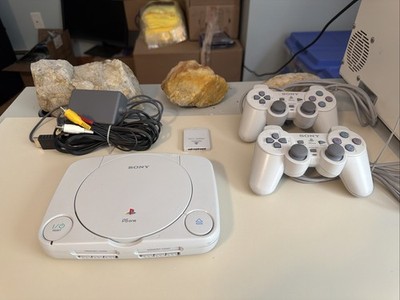 Sony PlayStation 1 PSOne White Console. SCPH-101. Tested. Very Clean Throughout!