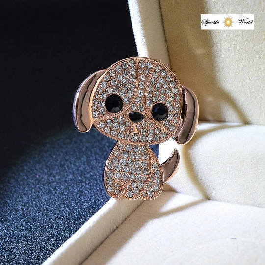 Spilla a forma di cane con strass