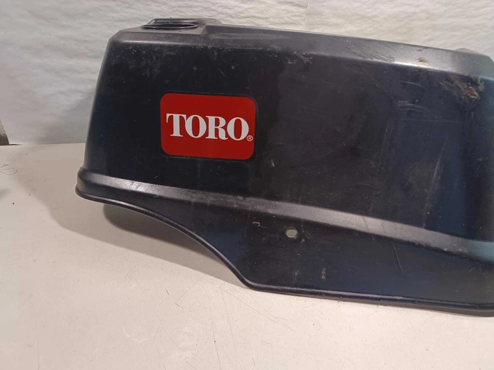 TORO RH SIDE PANEL PART NUMBER 110-1901 - Image 2 of 3