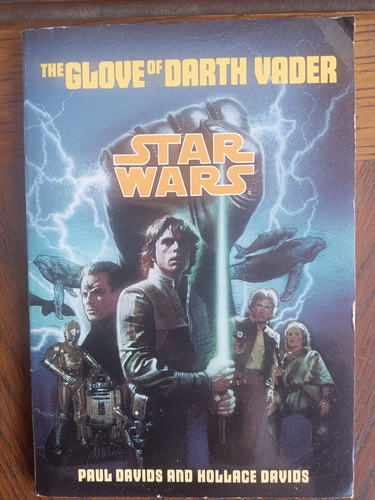 Star Wars "The Glove of Darth Vader" Paul & Hollis Davies