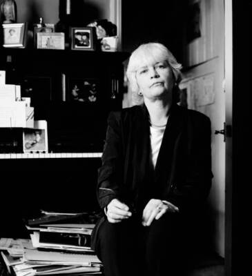 Shena Mackay Scottish novelist 2004 Old Photo 1