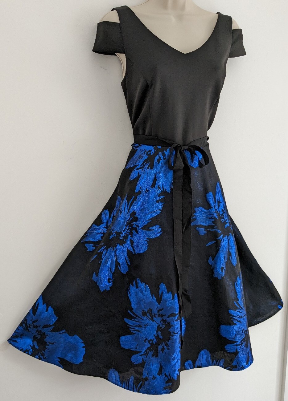 💜 ROMAN SIZE 10 Beautiful Ladies Black Patterned… - image 2