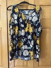 Naïf Woman’s 2X Floral Blue/yellow Shirt Too Blouse EUC