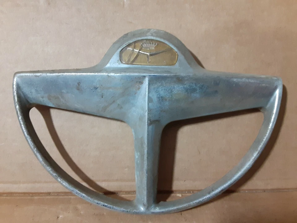 Anillo Studebaker Champion & Commander 1952 bocina botón y cuerno Foto 3 de 4