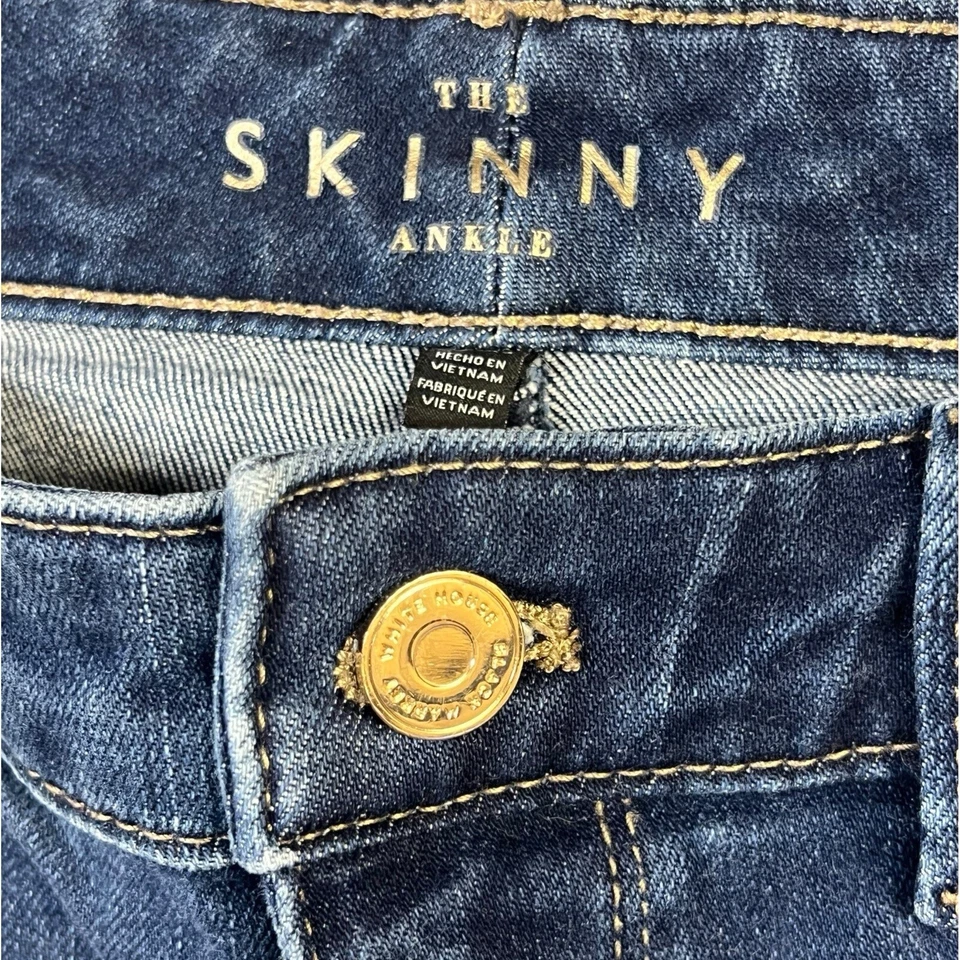 Pantalones de mezclilla White House Black Market azules talla 4 ajustados tobillo cremallera detalles lavado descolorido Foto 2 de 4