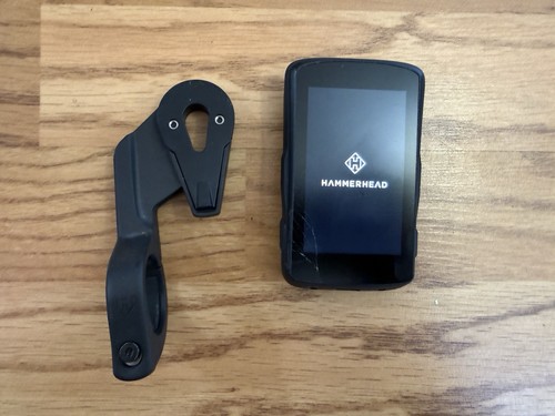 Hammerhead Karoo 2 GPS Bike Computer Touch Screen Screen Cracked But WORKS
