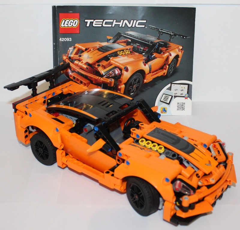 LEGO TECHNIC 42093 CHEVROLET CORVETTE ZR1 100% (EXCELLENT CONDITION)!!!