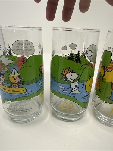 Bicchieri vintage McDonalds Camp Snoopy da collezione serie 1983 6" set di 4 (2 uguali) - Foto 8 di 14