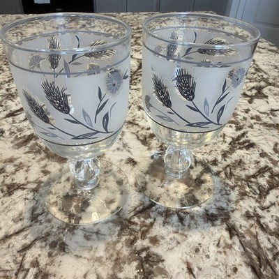 Set Of 2 Vintage Libbey Silver Leaf & Wheat Frosted Goblets Water Glasses MCM