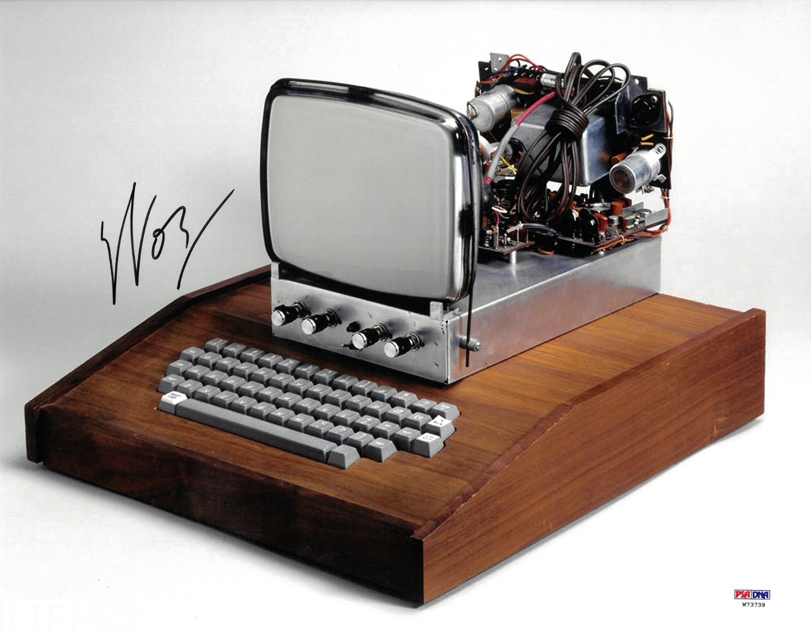 Steve Wozniak Apple Woz Autographed 11x14 Photo Signed PSA/DNA COA Computer 39