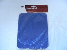 1 NEW BELKIN MOUSE PAD F8E081-BLU 9 7/8" X 7 7/8"