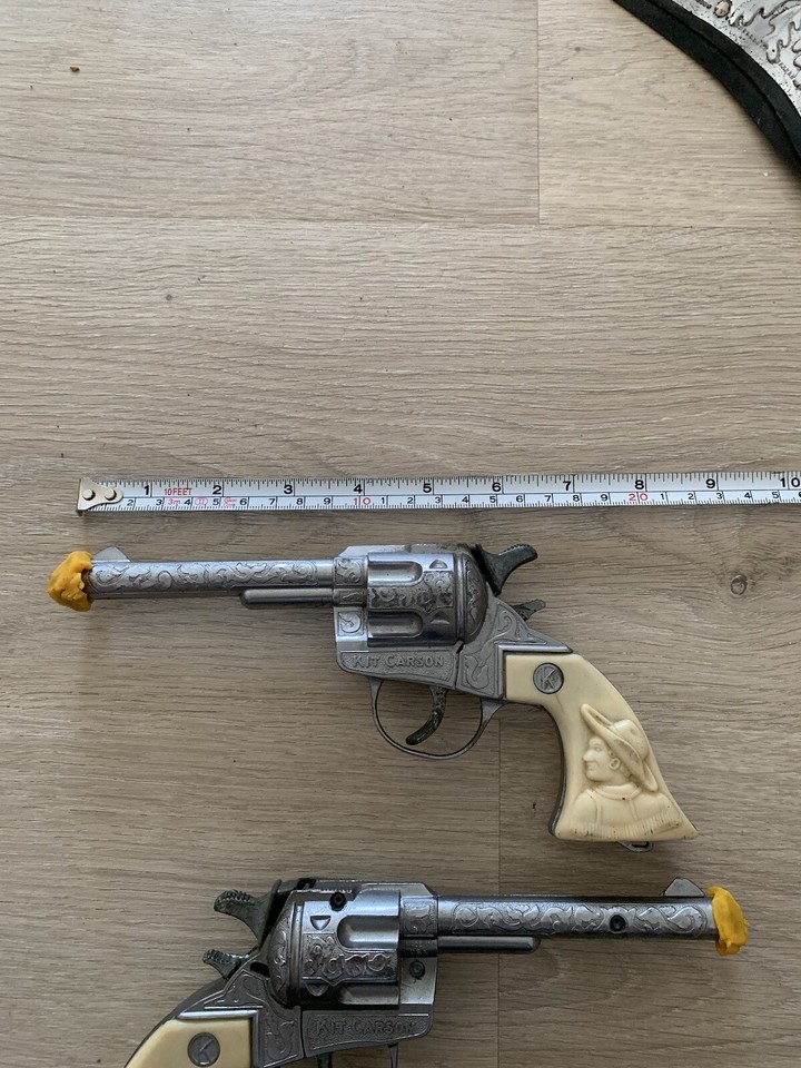 Vintage Lot of 2 Dual Kit Carson Toy Metal Cap Gun with Holsters Rare ...