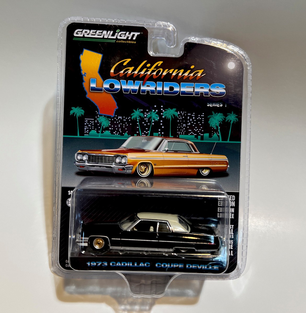 Greenlight 1/64 California Lowriders Series 1 1973 Cadillac
