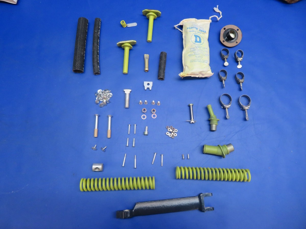 Korean War F86 Sabre Wing Drop Tank Kit P/N 194-89852-2 (0915-15