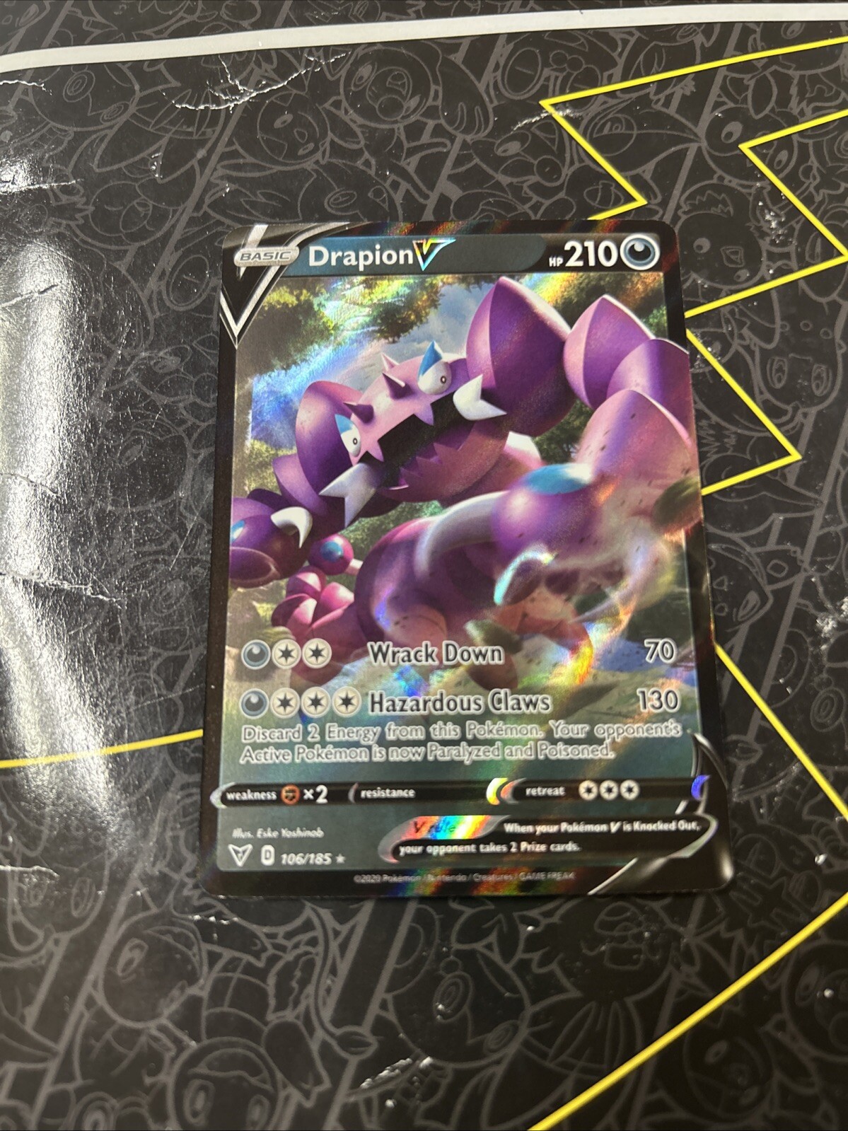 Drapion V 106/185 Ultra Rare Pokemon Card Vivid Voltage