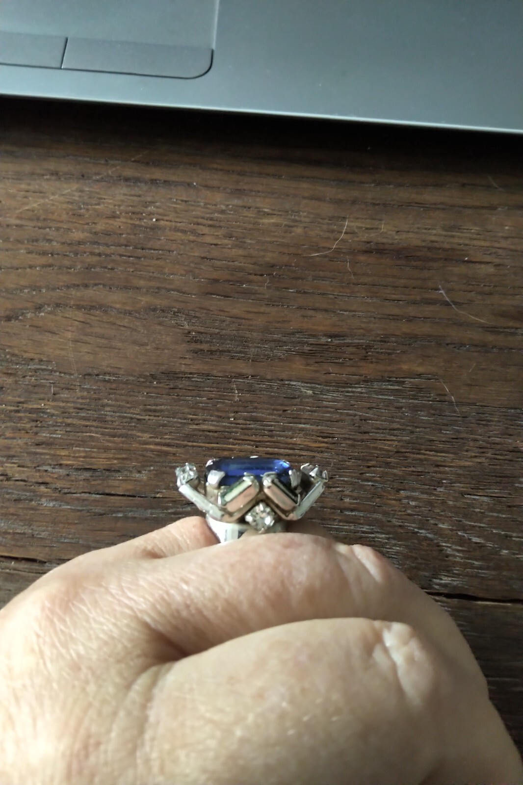 Picture 5 of 5