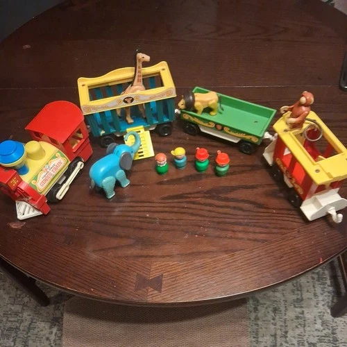 Vintage Fisher Price Little People Play FAMILY CIRCUS TRAIN #991