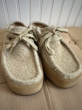 Clarks Original Wallabee Cup Lo In Maple Women  s US Size 7.5