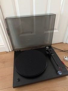 REGA PLANAR 3 PLATTENSPIELER RB TONARM - FUNKTIONSFÄHIG - BRAUCHT RIEMEN / SETUP