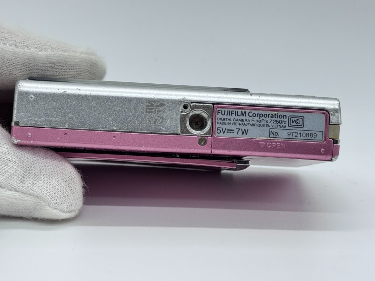 Fujifilm FinePix Z250fd Pink Compact Digital Camera USED TESTED 