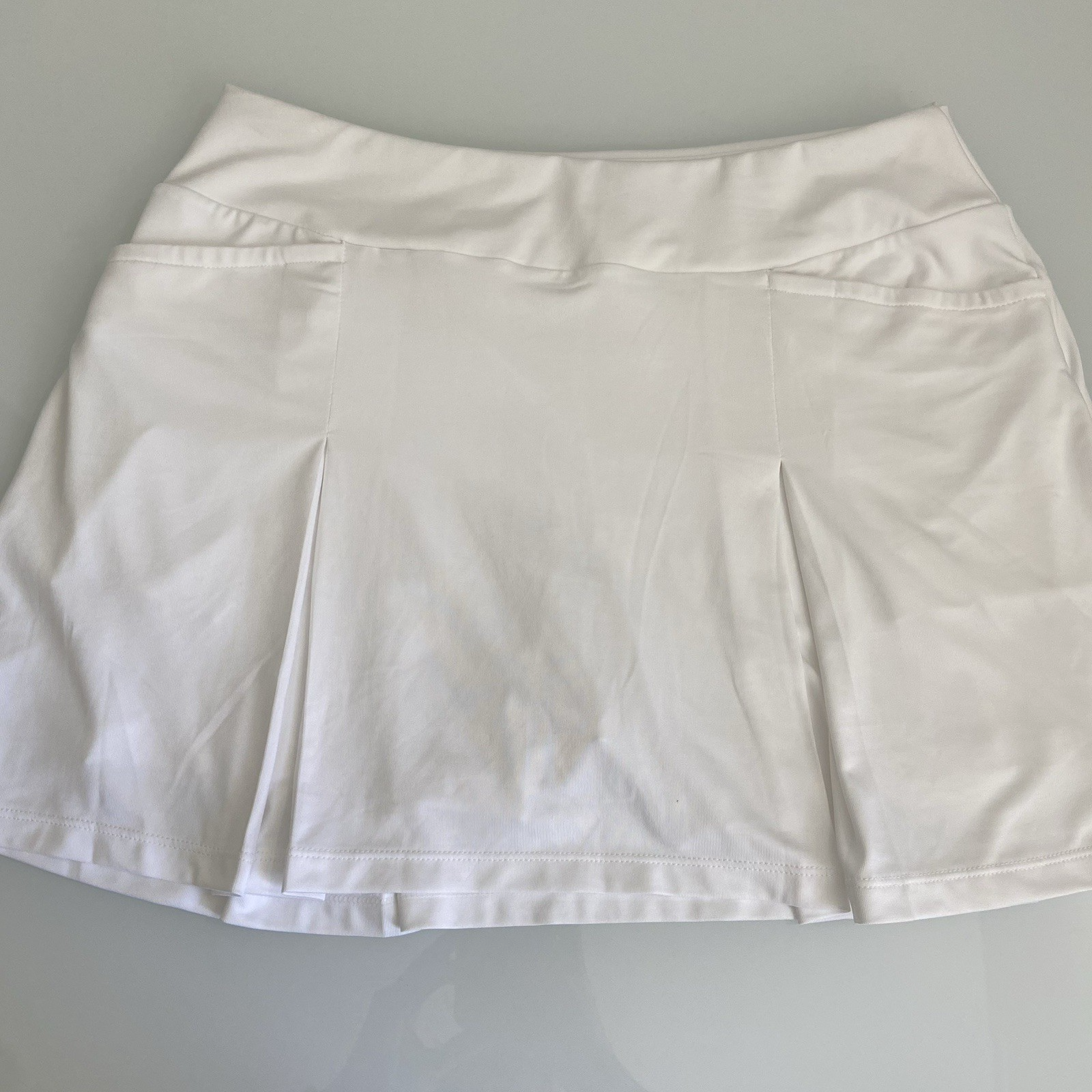 Tail White Label White Golf Tennis Skort Small 14in Pleated Skirt Women's NWOT