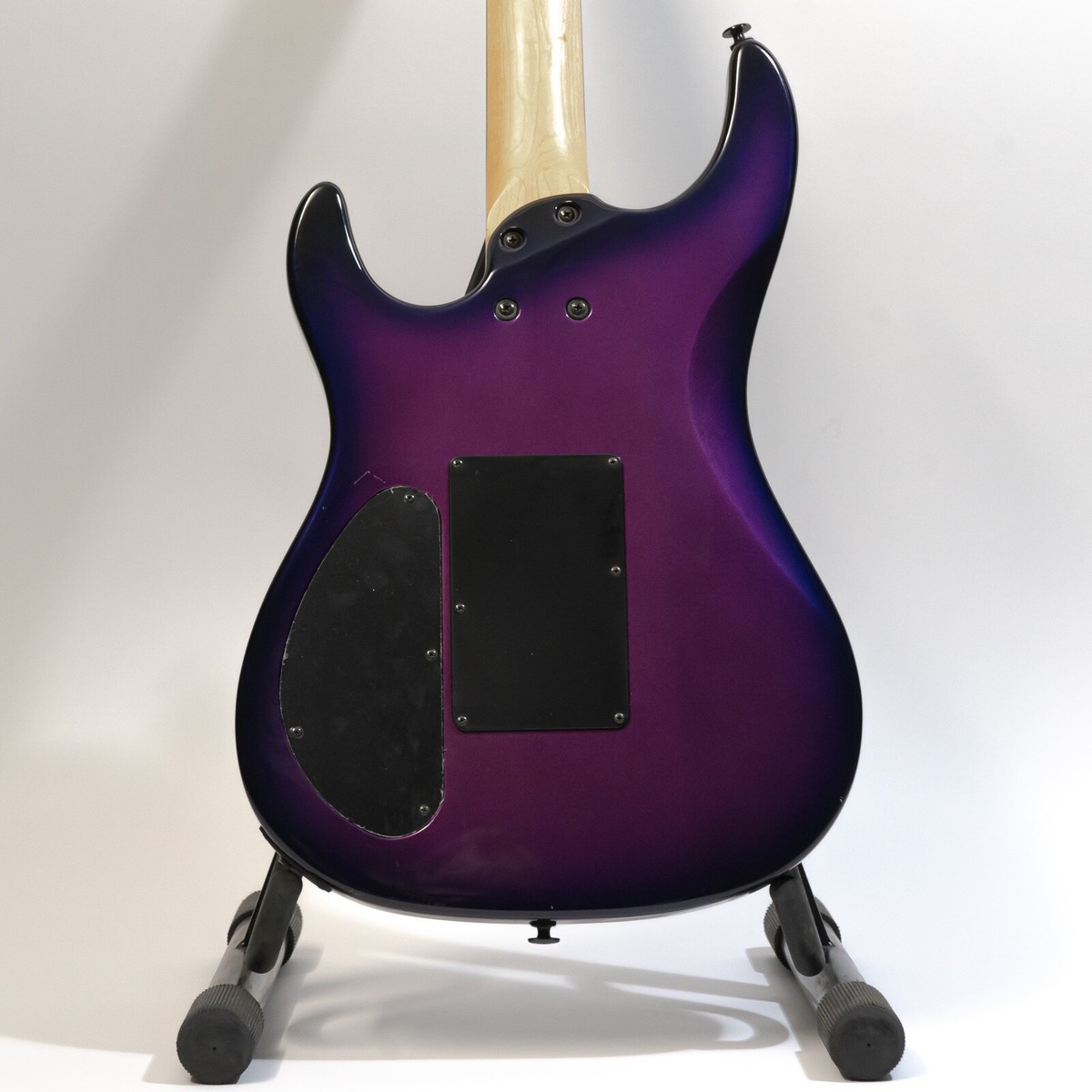 1994 Aria Pro II Magna Series Electric Guitar - Metallic 1994 Aria Pro II Magna Series Electric Guitar - Metallic