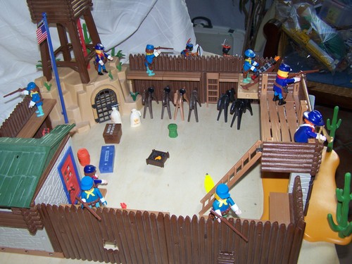 Playmobil Western "Fort Brave" 5256, Erweiterung 6270, 6 Nordstaatler +Pferd - Bild 4 von 13