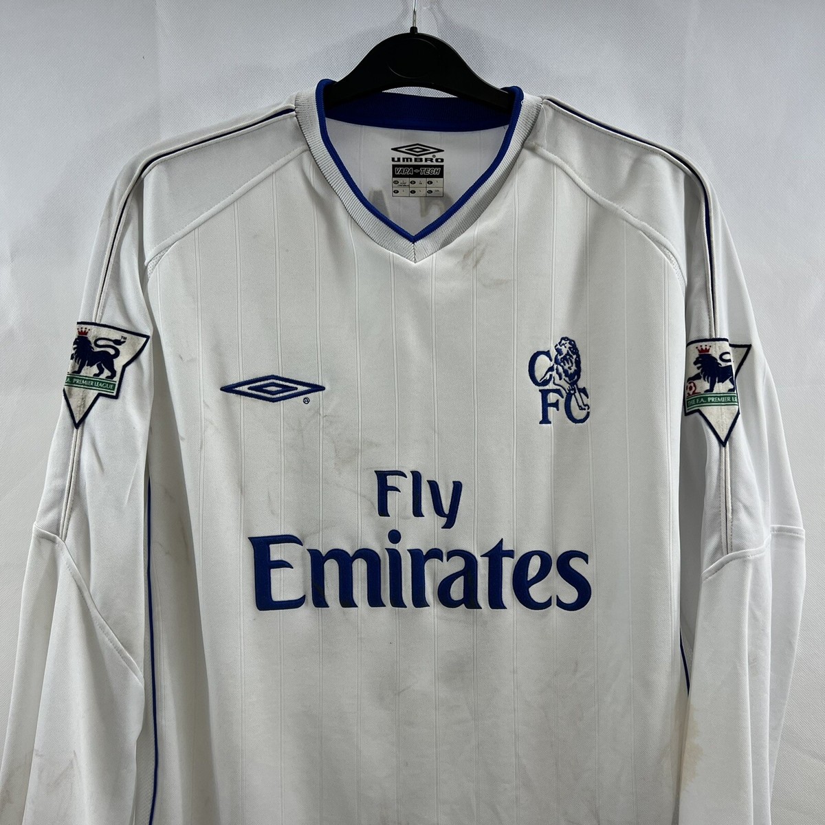 Chelsea Matchworn Le Saux 14 L/S Away Football Shirt 2001/03