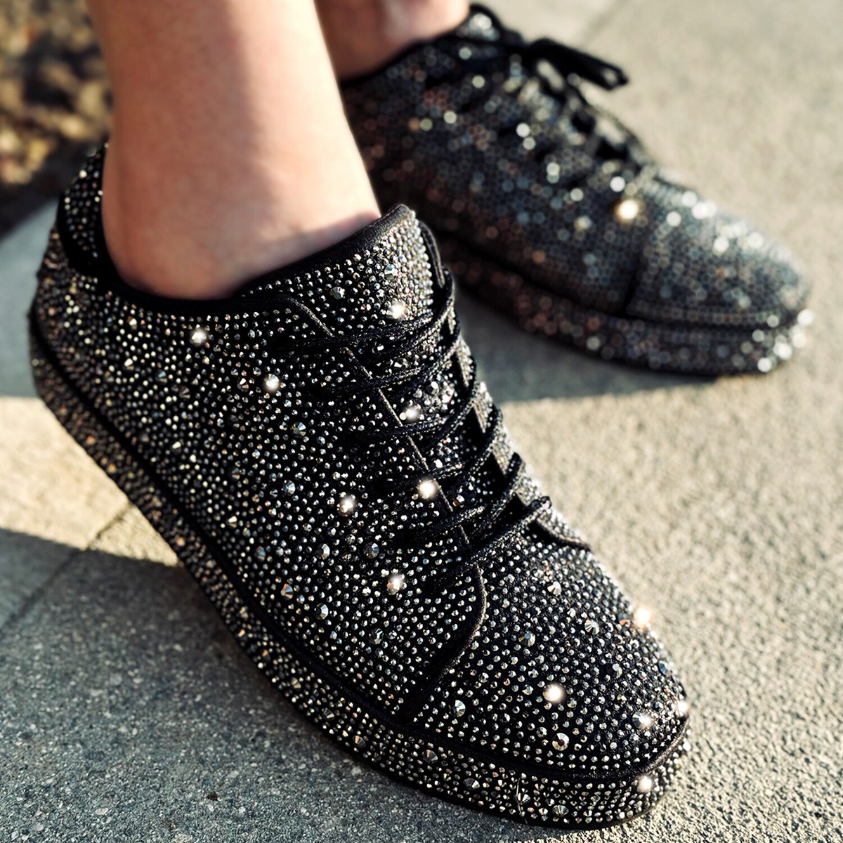 New Women's Bling Rhinestone Crystal Embellished Lace Up