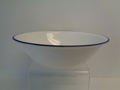 Corelle White Blue Rim Large 2-Qt Serving Bowl New Classic Cafe Harbor Town True