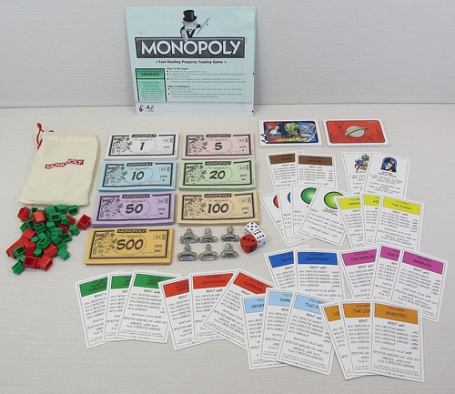 Monopoly DC Comics #1 Special Edition Hasbro 2014 Batman Wonder Woman Superman - Picture 3 of 8