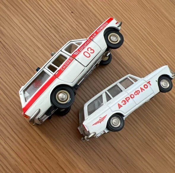 ・Volga GAZ 24-02 A24 AMBULANCE NOVOEXPORT Aeroflot Airline Moskvich A3 426 CCCP - Image 3 of 4